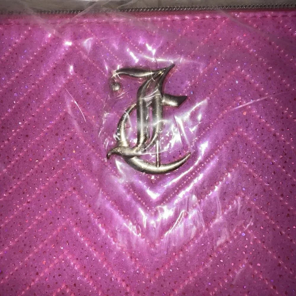 Juicy Couture Bright Pink Cosmetic Storage Zipper Style Purse New With Tags